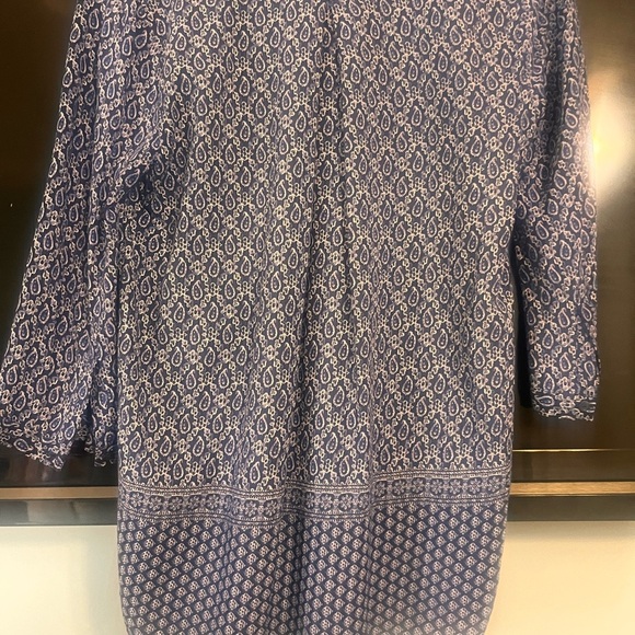 Old Navy Navy Blue Patterned Blouse - Picture 3 of 3